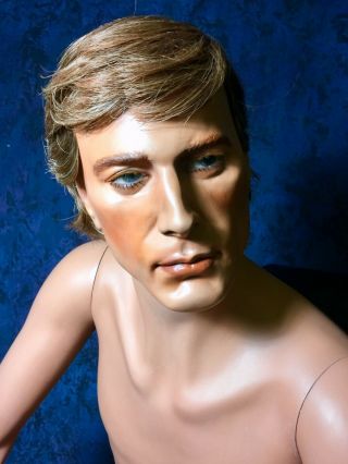 HINDSGAUL Mannequin Male Man w/ Hard Cap Wig Sitting Full Natural Realistic Vtg 7