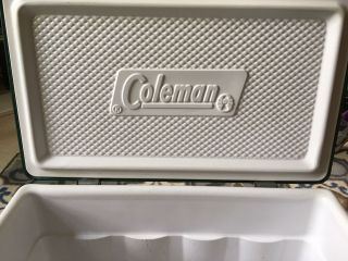 Vintage 1970s? COLEMAN Green Metal Ice Chest Cooler,  18 1/2 