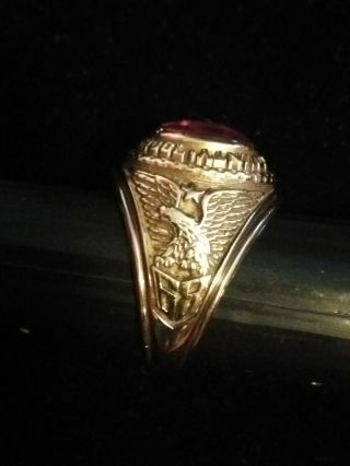 Vintage 1968 Class Ring,  10k,  - 9.  7g - Size 7 6