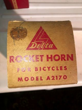 Delta Rocket Ray Horn Vintage NOS MIB rare find Perfect 3