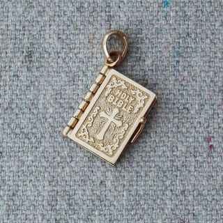14k Yellow Gold Holy Bible Lords Prayer Our Father Open Close Book Charm Pendant