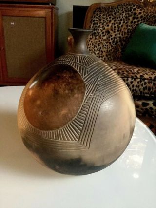 Vintage 1970s Nancee Meeker Pit Fired Studio Pottery Large 10.  5” Bottle