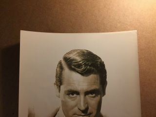 Cary Grant Very Rare Early Vintage Autographed 8/10 From 1941 Suspicion 2