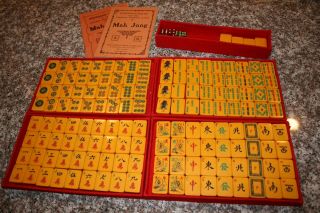 Vintage Bakelite Mah Jong - Four Winds Chinese Game - 148 Pc.  Butterscotch/pink Rose