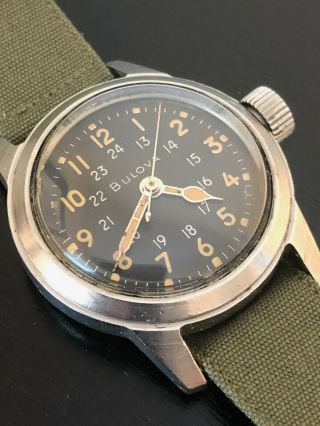 Vintage Bulova Mil - W - 3818a Cal.  10bnch Military Watch