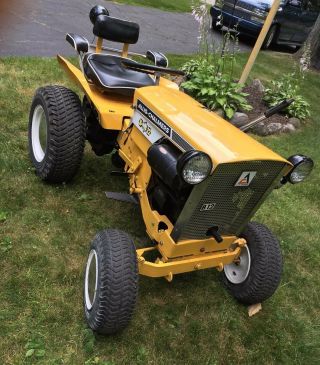 Vintage 1967 Lawn Tractor Allis Chalmers B12 With 42 " Deck Collector Quality