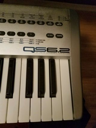Alesis Qs 6.  2 61 Keys Vintage Synthesizer,