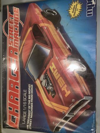 Charger Street Machine Mpc Large 1/16 Scale