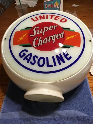 Very Very Rare United Gasoline Charged Gas Globe