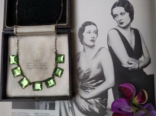Rare Vintage Art Deco Green Vauxhall Glass Necklace Special Occasion Gift