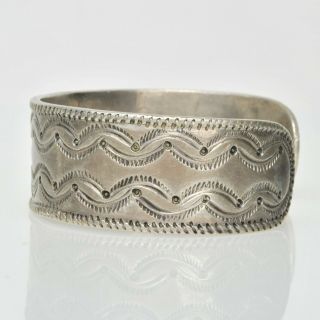 VINTAGE Sterling Silver Navajo Hand Stamped Etched Wide Cuff Bracelet Estate 3