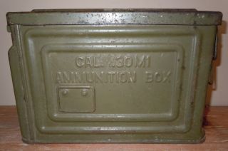 Vintage 1940s Wwii U.  S.  Reeves Green Ammunition Box Cal 30m1 Ammo Flaming Bomb