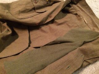 WW2 US enlisted wool shirt with gas flap and disharge patch sz 15 33 tag 7