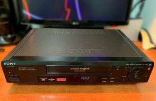 Sony SLV - E580EE Video Cassette Recorder Vintage VCR PAL NTSC VHS Remote 4