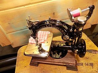 Antique Hand Crank Willcox Gibbs sewing machine.  RESTORED 1878 12