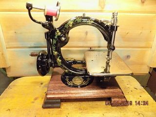Antique Hand Crank Willcox Gibbs sewing machine.  RESTORED 1878 2