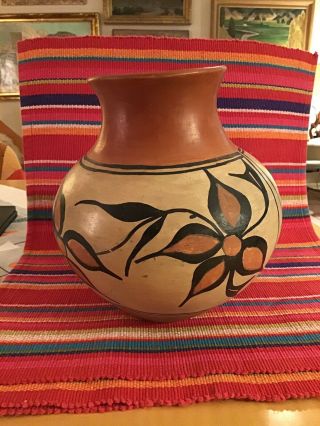 Old Antique Santa Domingo Native American Pueblo Indian Pottery Vase Olla