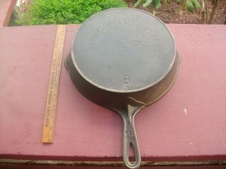 Early Antique Cast Iron Sidney Hollowware Co.  No 8 Iron Skillet Iron Frying Pan