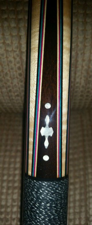 Unknown pool cue.  2 shafts.  Pro hit and feel.  Rare find.  20oz,  58.  