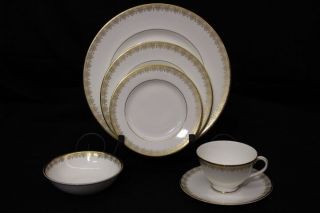 53pc Vintage Royal Doulton China GOLD LACE Pattern H4989 Service for 8,  England 2