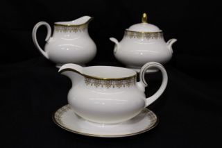 53pc Vintage Royal Doulton China GOLD LACE Pattern H4989 Service for 8,  England 4