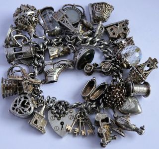 Wonderful Vintage Solid Silver Charm Bracelet & 29 Charms.  Rare,  Open,  Move.  139.  9g