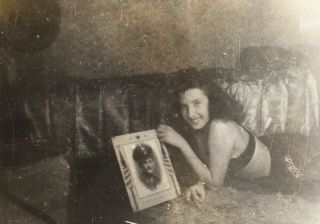 1944 Pretty Girl WIFE Risqué WW2 PHOTO Sent To Her Army Soldier Husband NAMED 2