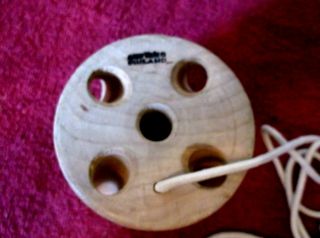 VINTAGE Traditional Sewing Bobbin Wood Toy with Cord Aarikka Finland 1960 - 70s 2