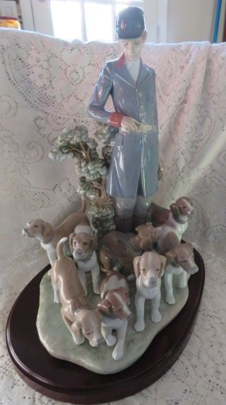 Lladro Pack of Hunting Dogs 5342 Ltd Ed 931/3000 RARE Signed with Wood Stand 2