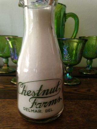 Chestnut Farms,  Delmar,  Del.  (one Pint) Vintage Milk Bottle W/ Green Lettering