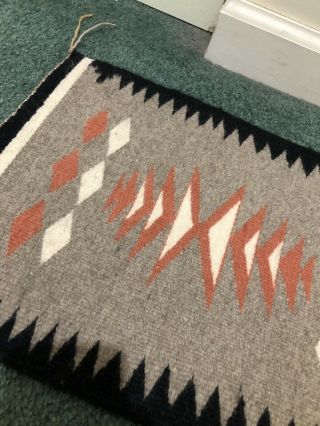 VINTAGE NAVAJO INDIAN NATIVE AMERICAN RUG EYE DAZZLER HANDWOVEN 50s RARE 36x12.  5 2