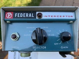 Vintage Federal Signal Pa20 - A Interceptor Siren