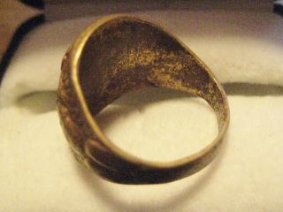 WWII U.  S.  Army Military Ring - Size 8 1/2 4