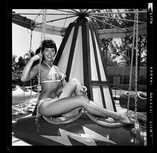 RARE Bettie Page 1954 Camera Negative Bunny Yeager PLAYGROUND SHOOT 2