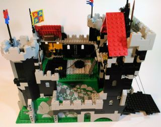 Lego 6086 Black Knight ' s Castle Dragon Vintage 1992 Complete Instructions No Box 7