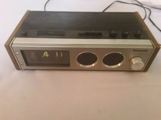 Vintage Panasonic Rc - 7462 Black Light Flip Am/fm Radio Alarm Clock