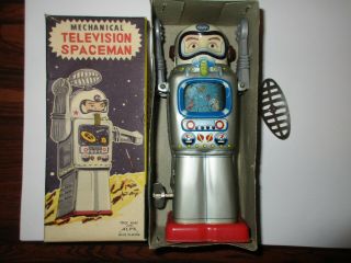 VINTAGE MECHANICAL TELEVISION SPACEMAN ROBOT W/ BOX - ALPS JAPAN 1960 ' s 12
