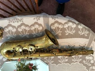 1948 ‘the Martin’ Vintage Tenor Saxophone; Most Lacquer Gone,  But Plays Great.