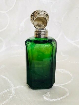 ANTIQUE EMERALD GREEN CUT GLASS PERFUME SCENT BOTTLE SILVER LID C1880 7