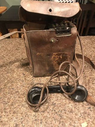 Ww2 Us Army Signal Corps Crank Field Phone With Case