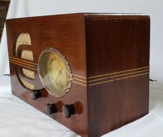 Vintage Westinghouse AM/SW Radio WR - 217 