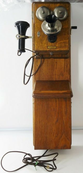 Antique Western Electric 1913 Model 323 Oak Hand Crank Wall Telephone As - Is