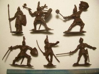6 Marx Warriors Of The World Medieval Knights Crusader 60mm 1/32 Plastic Playset
