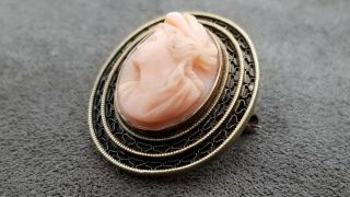 Antique 14k Yellow Gold.  585 Coral Cameo Pin Brooch
