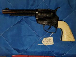 Vintage 60’s Mattel Fanner 50 Cap Gun Toy with Etched Rams Design 2