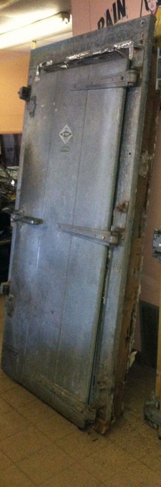 Vintage Walk - in Cooler / Freezer Door Jamison (Last one) 5