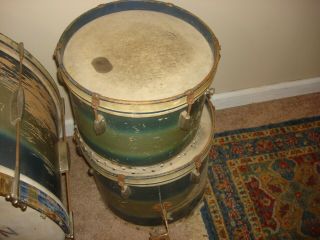 three vintage slingerland radio king drums 3