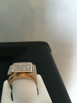 Vintage 10k.  Yellow Gold Mans Ring With Small Diamonds Size 9 Made In Usa