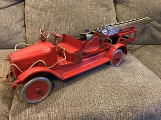 Vintage Buddy L Pressed Steel Aerial Fire Ladder Toy Truck W/ Pull Cord Exc