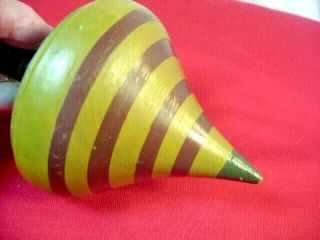 OLD LARGE ANTIQUE PRIMITIVE WOODEN SPINNING TOP WITH CONCENTRIC PAINTED CIRCLES 2